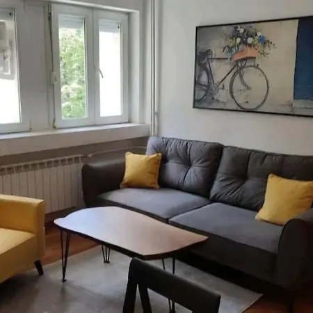 Apartment Central Triumph Arch